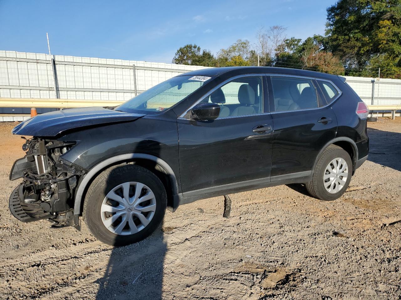 2016 Nissan Rogue - Image 1