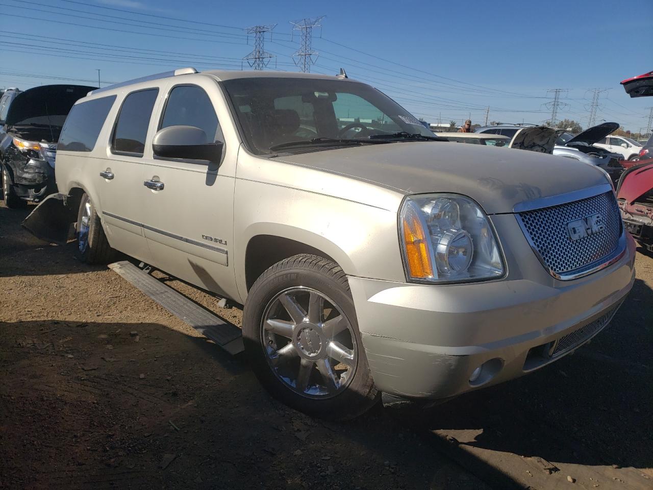 2013 GMC Yukon - Image 4
