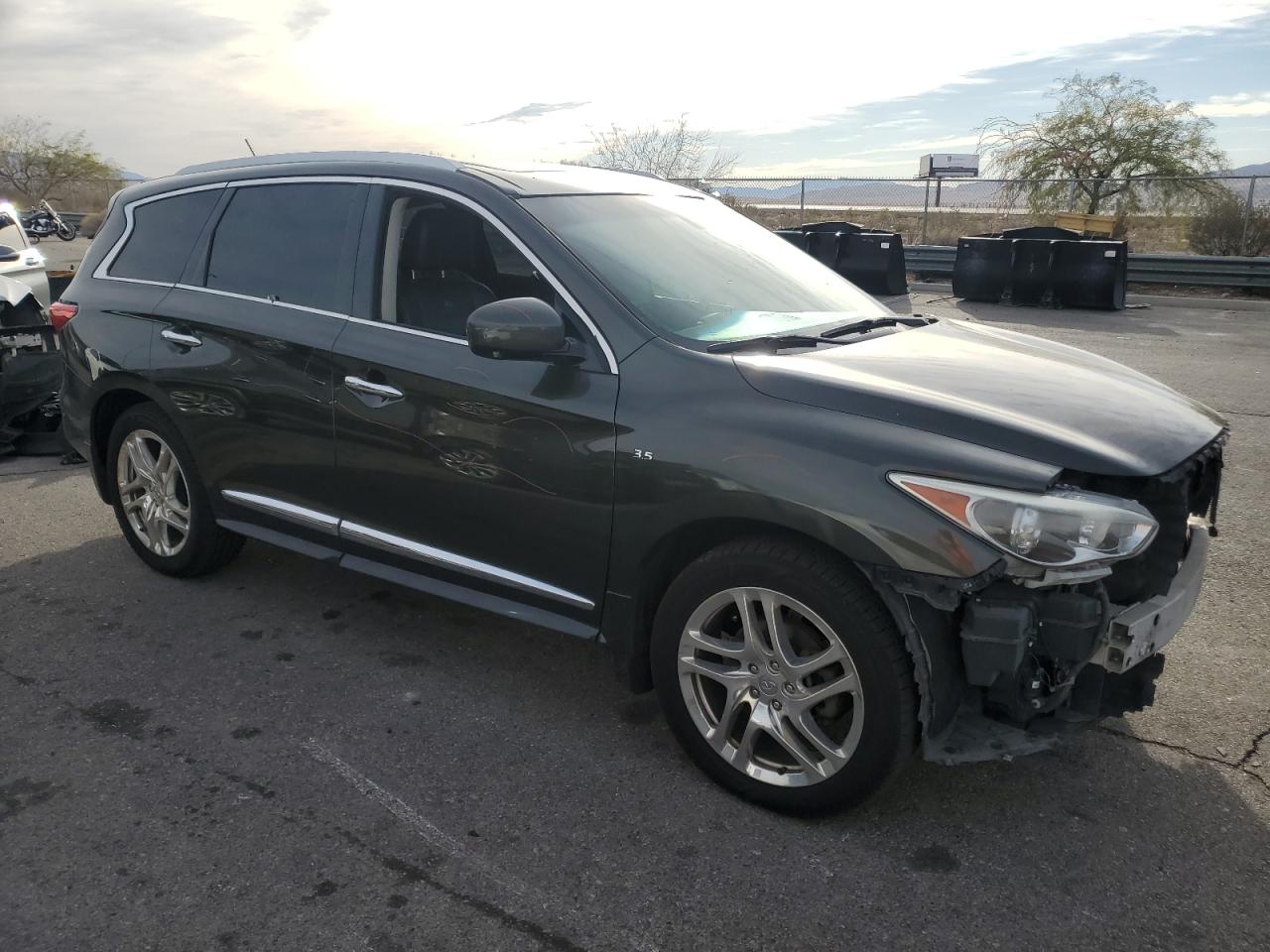 VIN 5N1AL0MM9EC516156 2014 INFINITI QX60 no.4