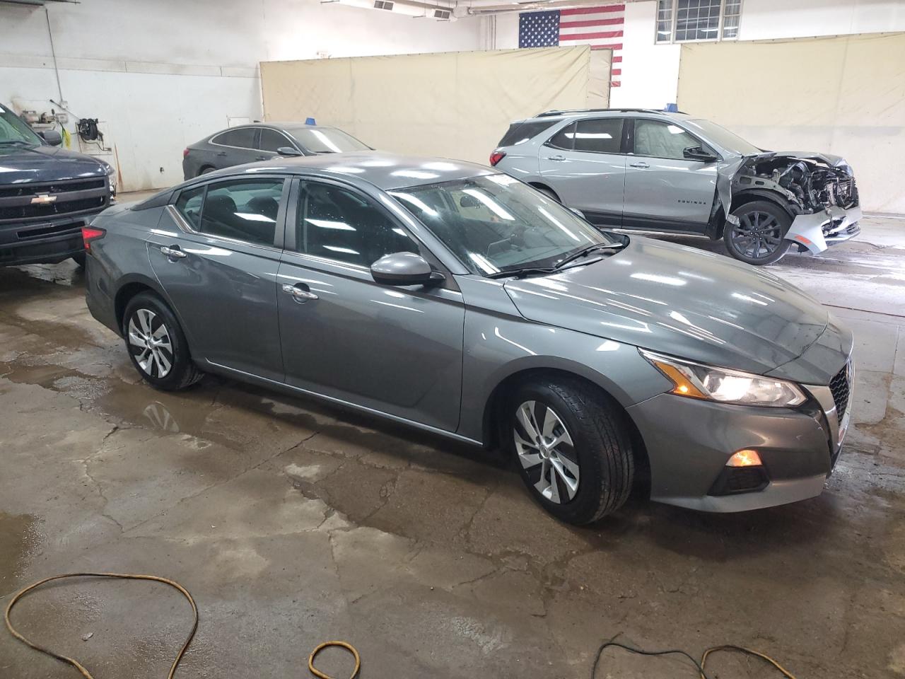 2020 Nissan Altima - Image 4