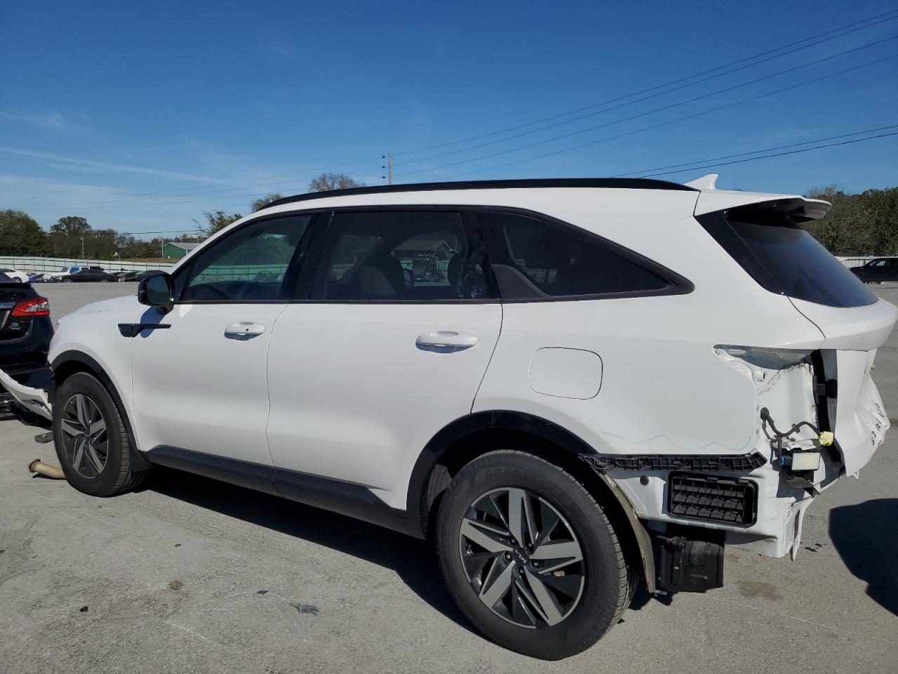 2022 Kia Sorento - Image 2
