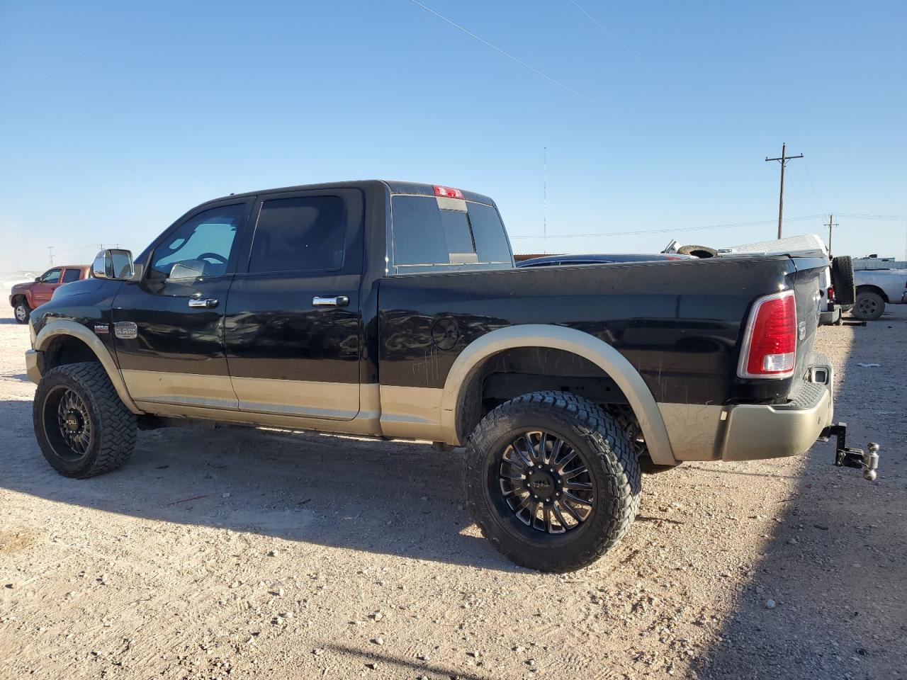 2014 RAM 2500 - Image 2