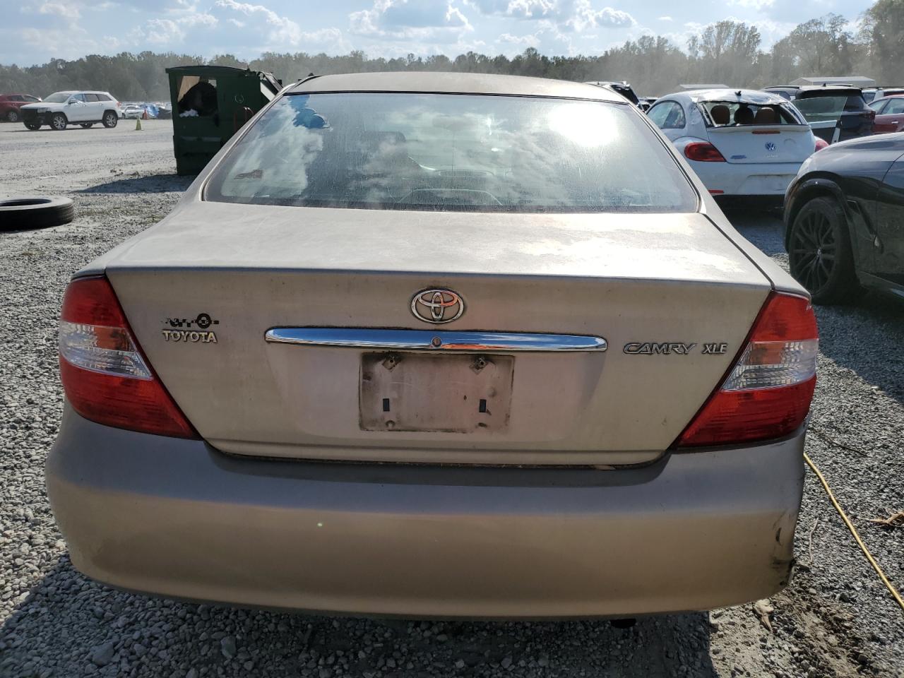 2003 Toyota Camry Le VIN: 4T1BE32K13U256652 Lot: 74900594