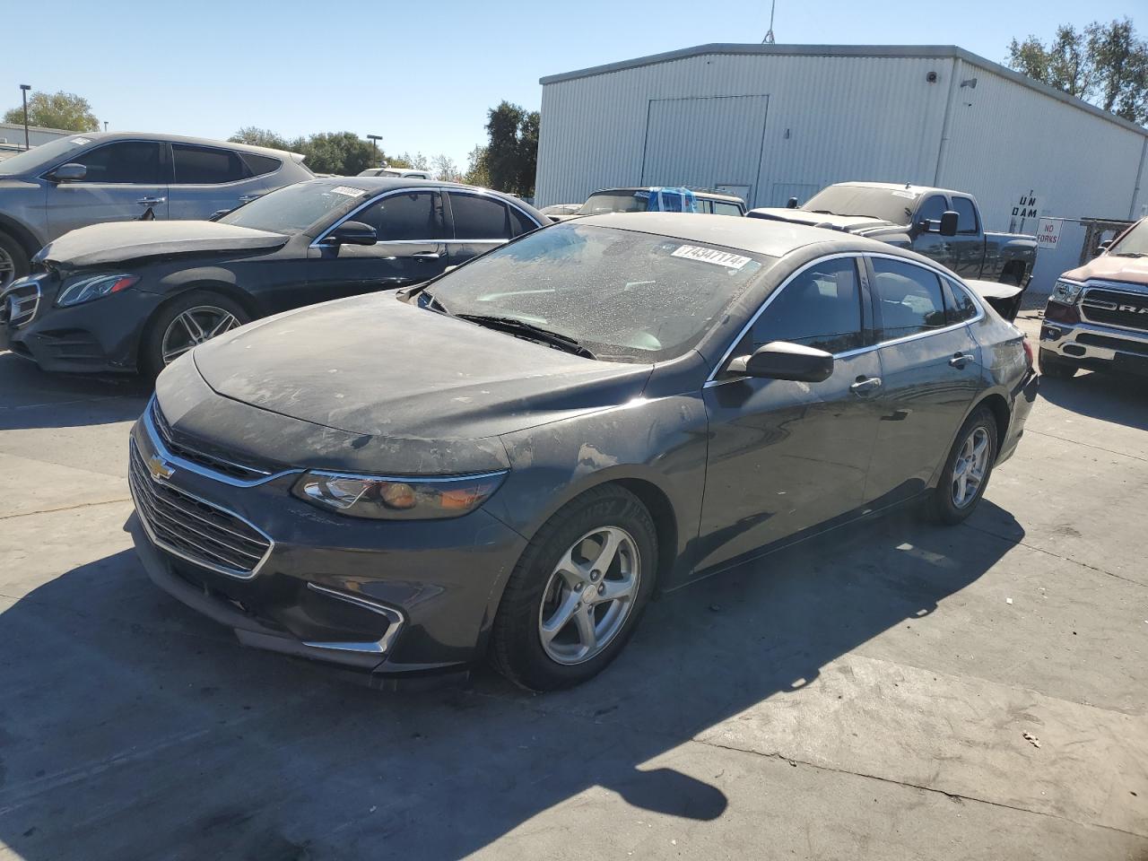 VIN 1G1ZB5ST6HF255422 2017 CHEVROLET MALIBU no.1