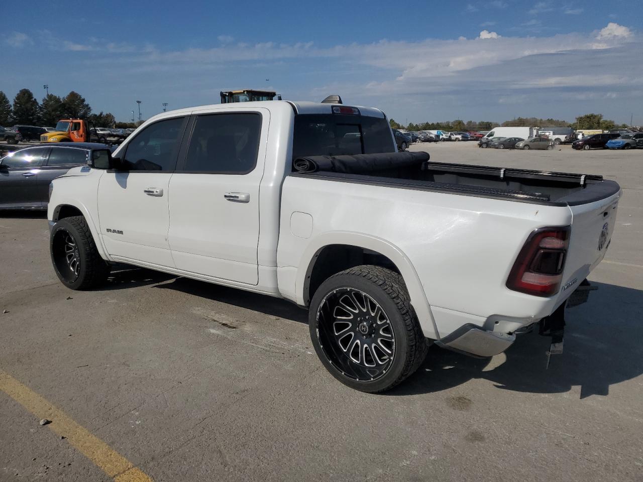 2019 RAM 1500 - Image 2