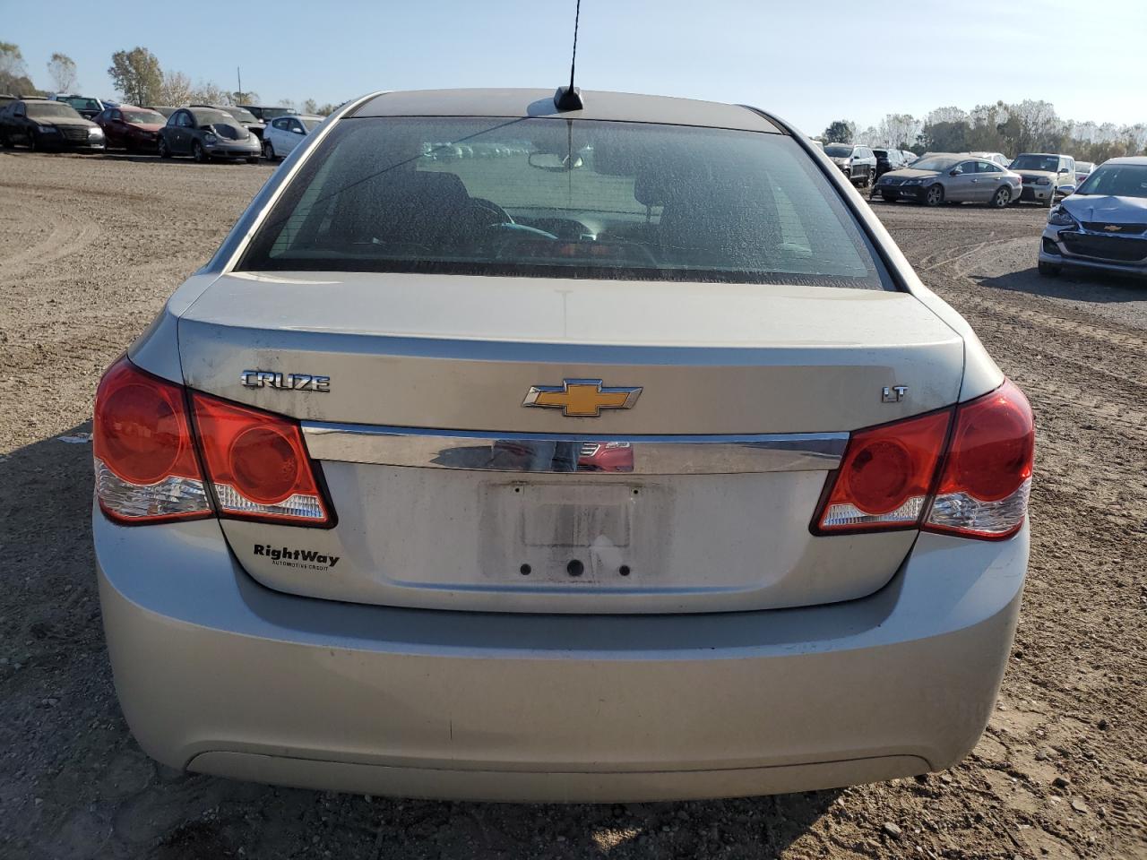 VIN 1G1PC5SB5F7226562 2015 CHEVROLET CRUZE no.6