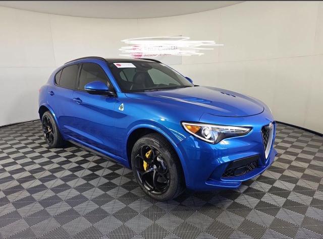 2018 Alfa Romeo Stelvio Quadrifoglio