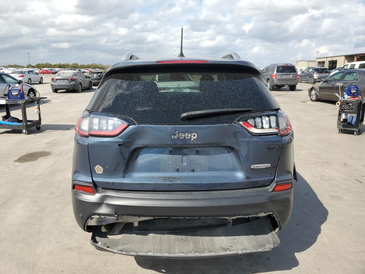 2019 Jeep Cherokee Latitude VIN: 1C4PJLCB1KD416693 Lot: 77898234