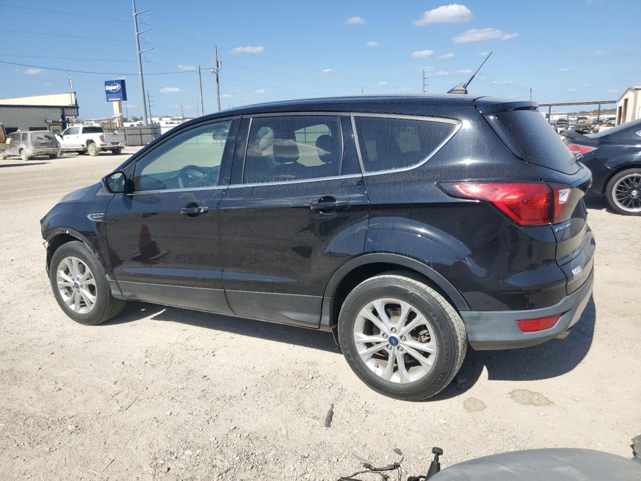 2019 Ford Escape - Image 2