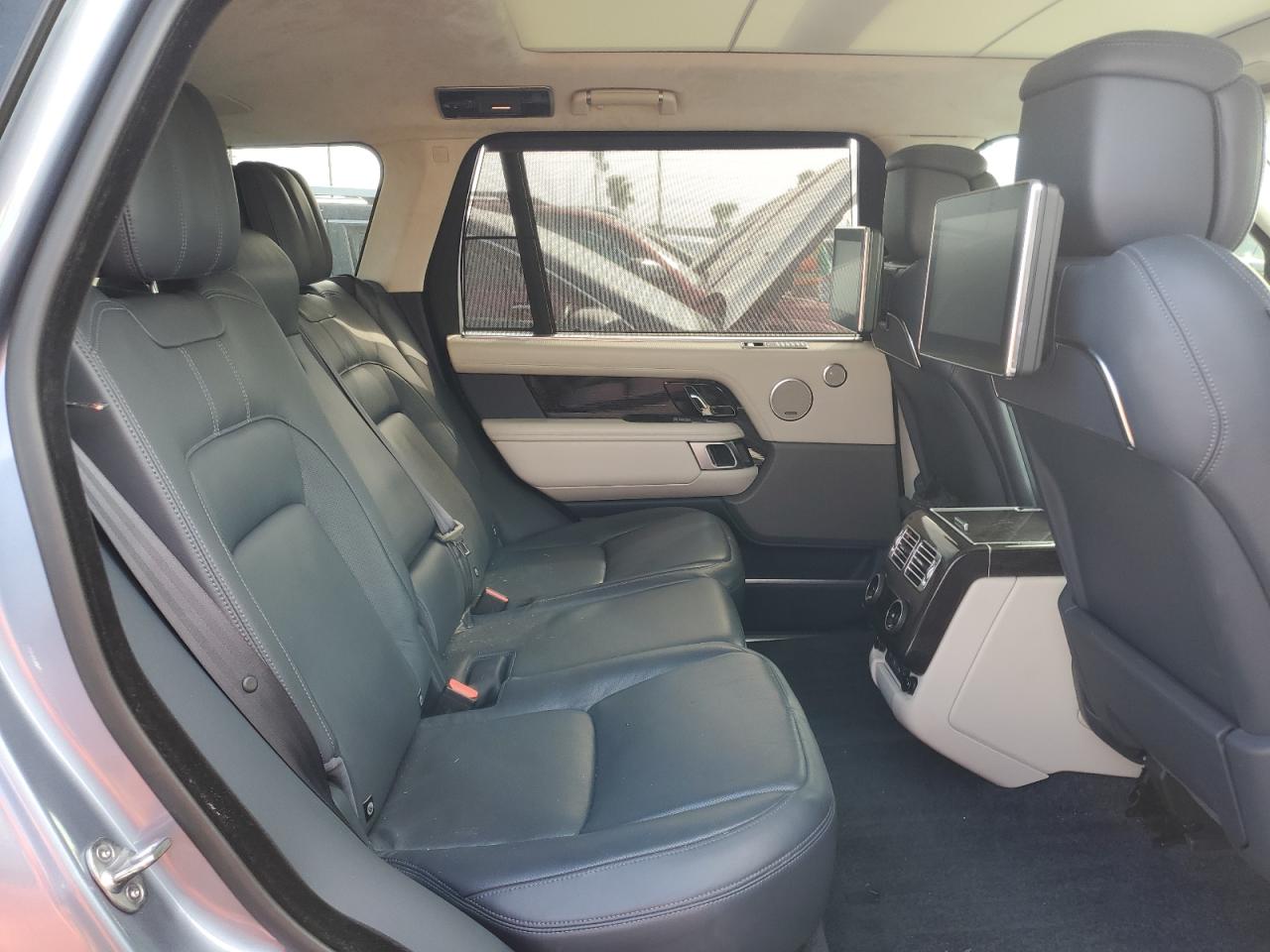 2019 Land Rover Range Rover Autobiography VIN: SALGV5RE0KA517395 Lot: 76629494