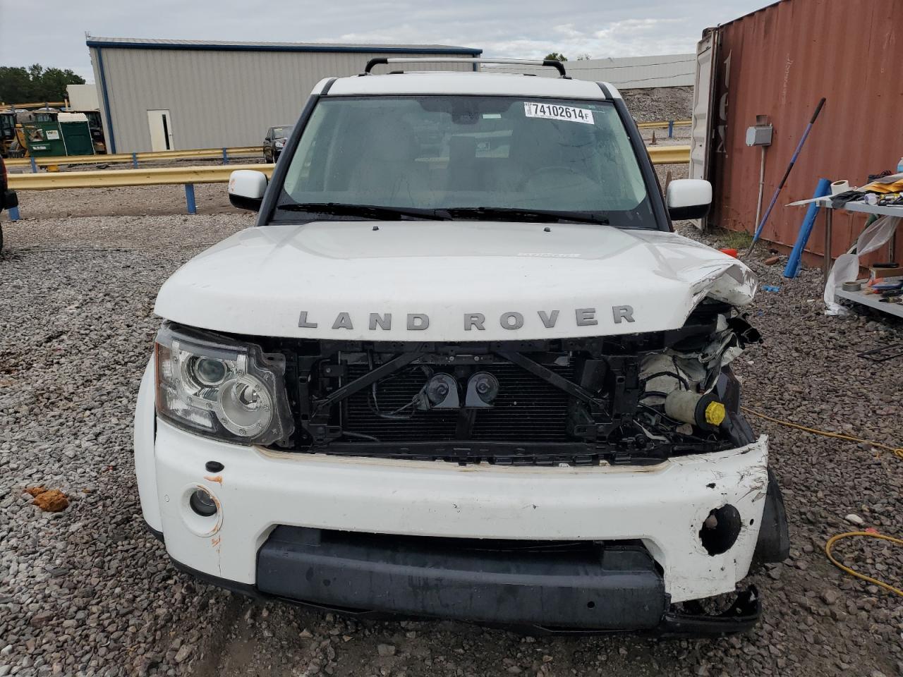 2012 Land Rover LR4 - Image 5