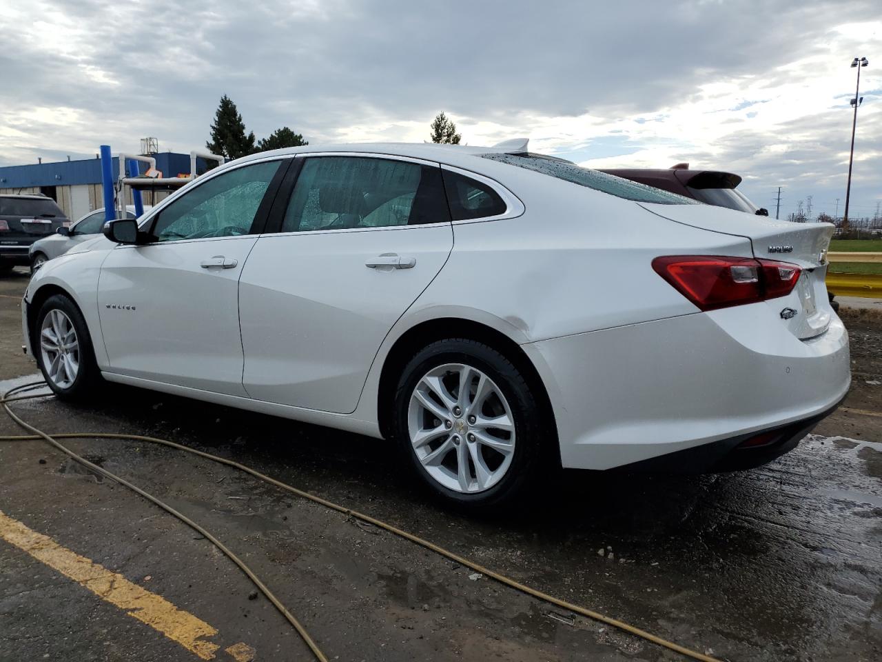2017 Chevrolet Malibu - Image 2