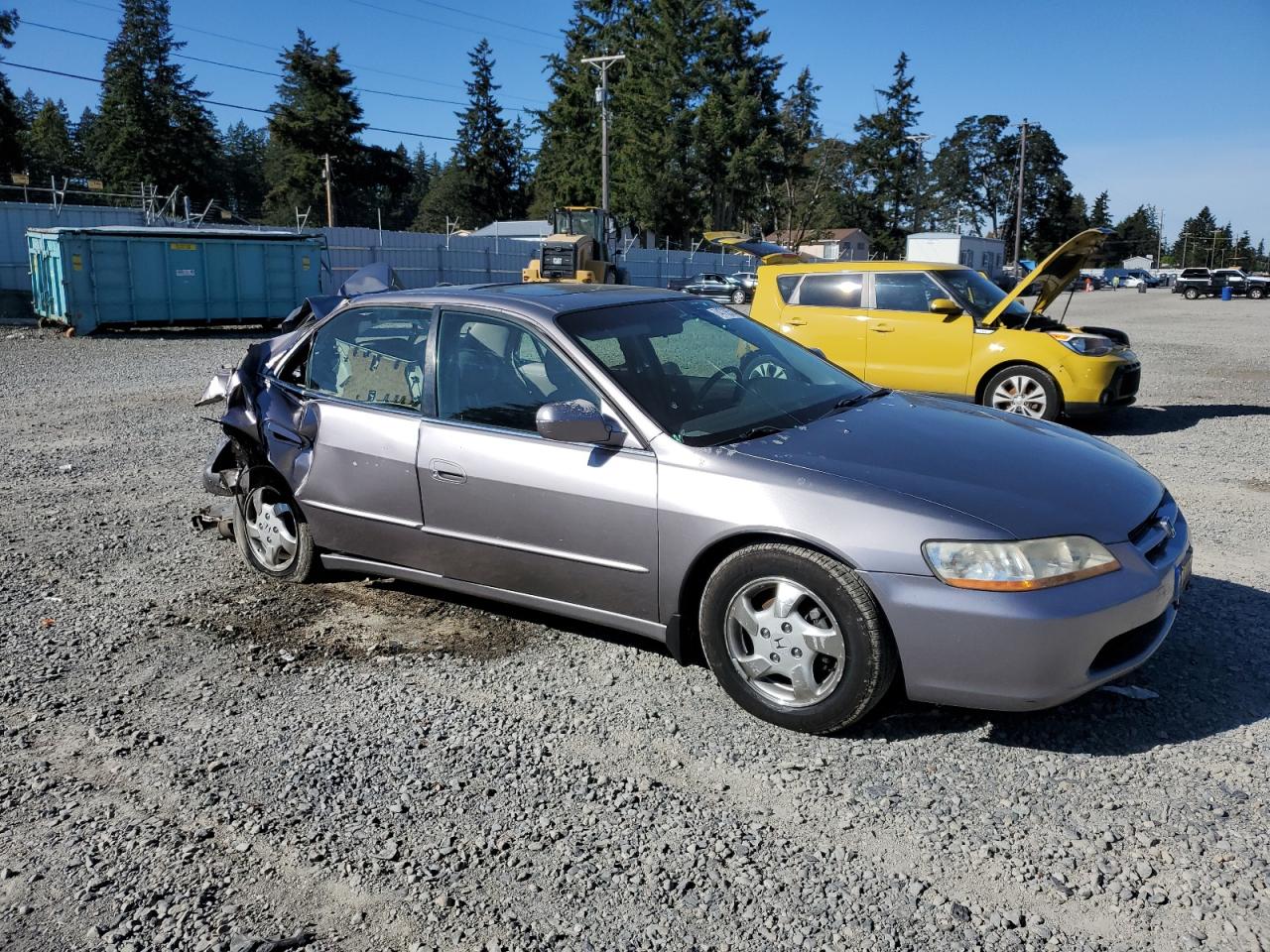 JHMCG5669YC021018 2000 Honda Accord Ex