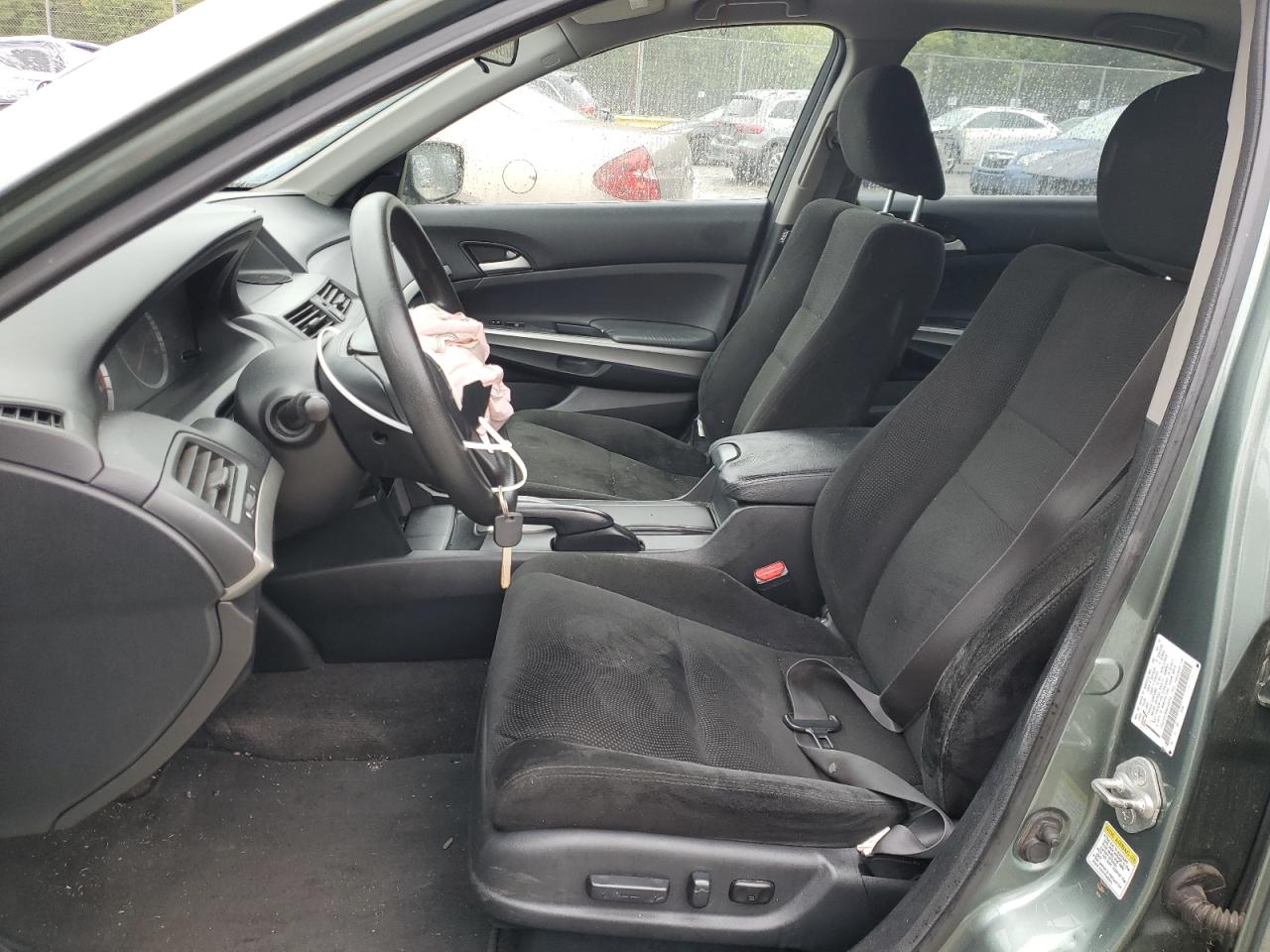 2010 Honda Accord - Image 7