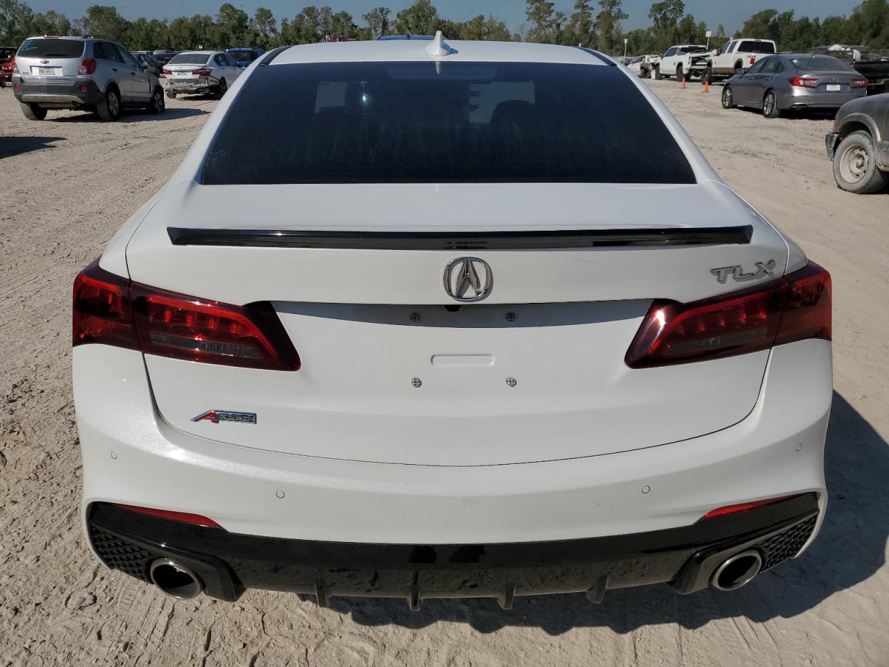 19UUB1F6XKA002060 2019 Acura Tlx Technology