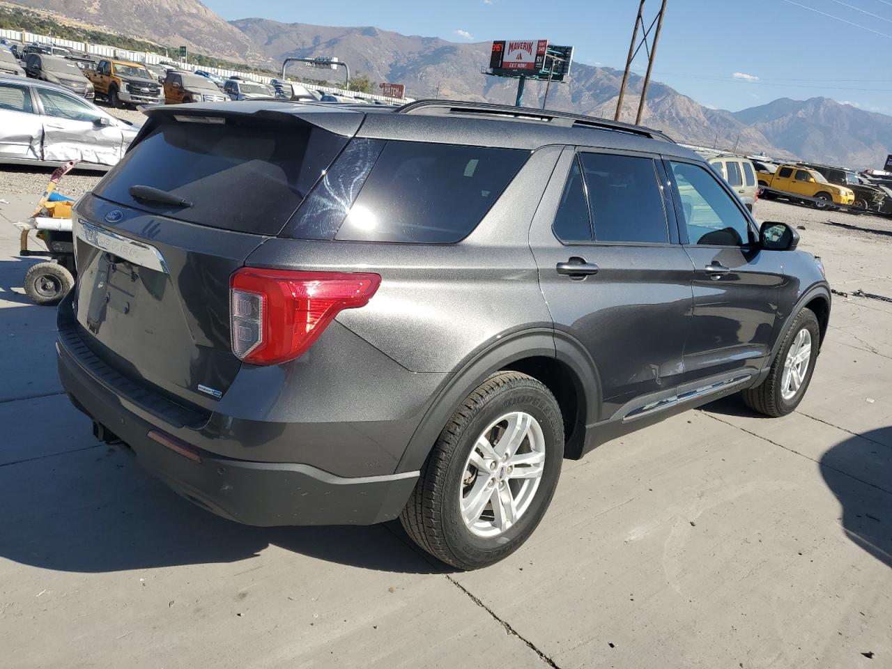 2020 Ford Explorer - Image 3