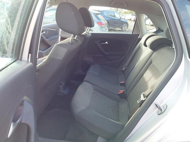 2015 VOLKSWAGEN POLO SE 