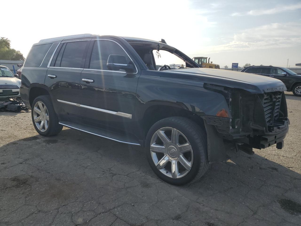 2018 Cadillac Escalade Premium Luxury VIN: 1GYS3CKJ4JR281041 Lot: 76397504