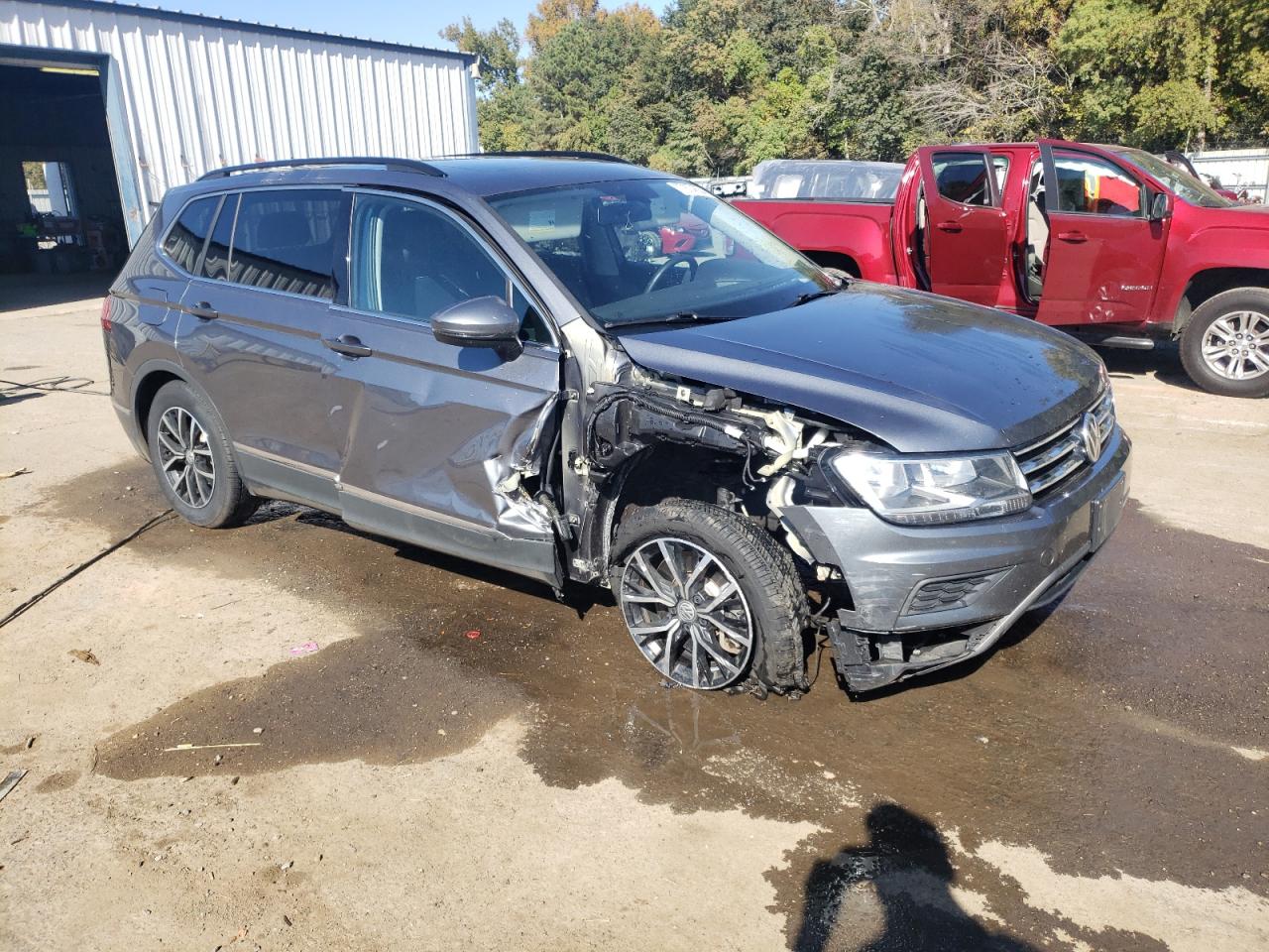 2021 Volkswagen Tiguan - Image 4
