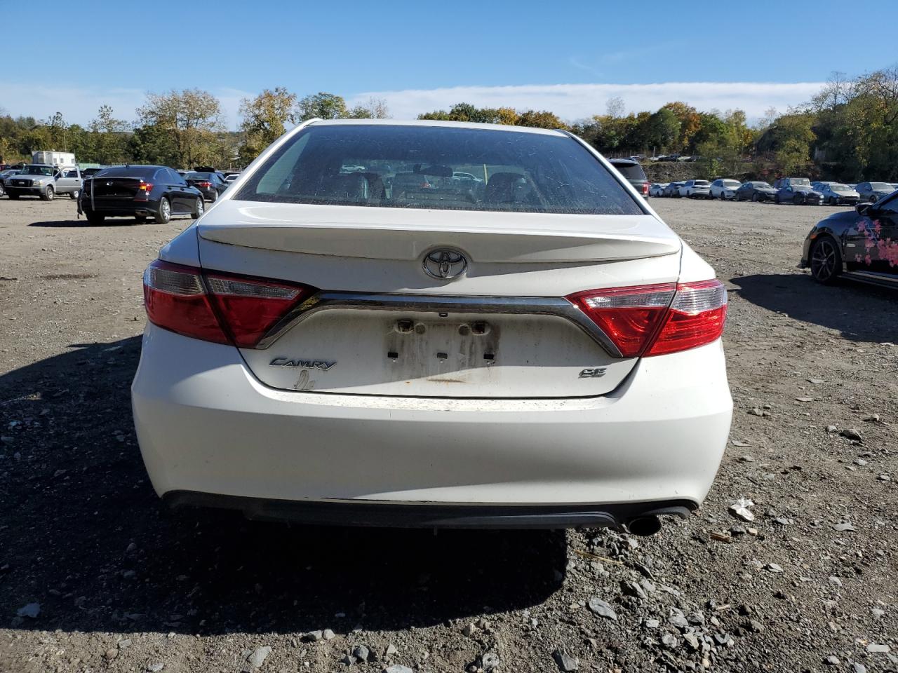 2016 Toyota Camry Le VIN: 4T1BF1FK0GU228617 Lot: 76407104