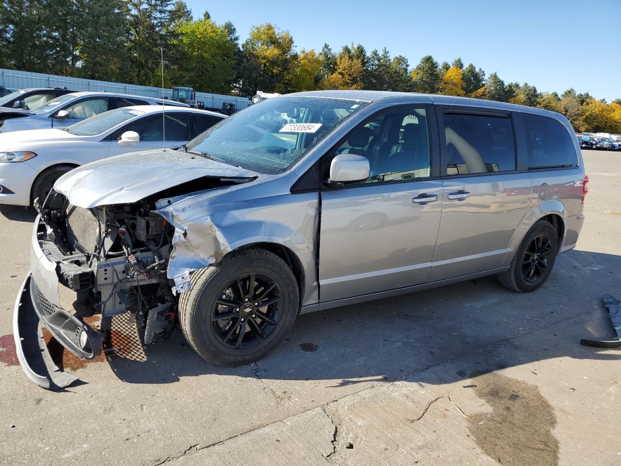 2019 Dodge Caravan - Image 1