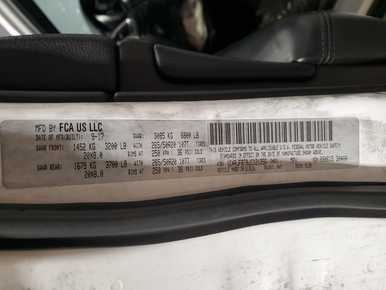 2018 Jeep Grand Cherokee - Image 15