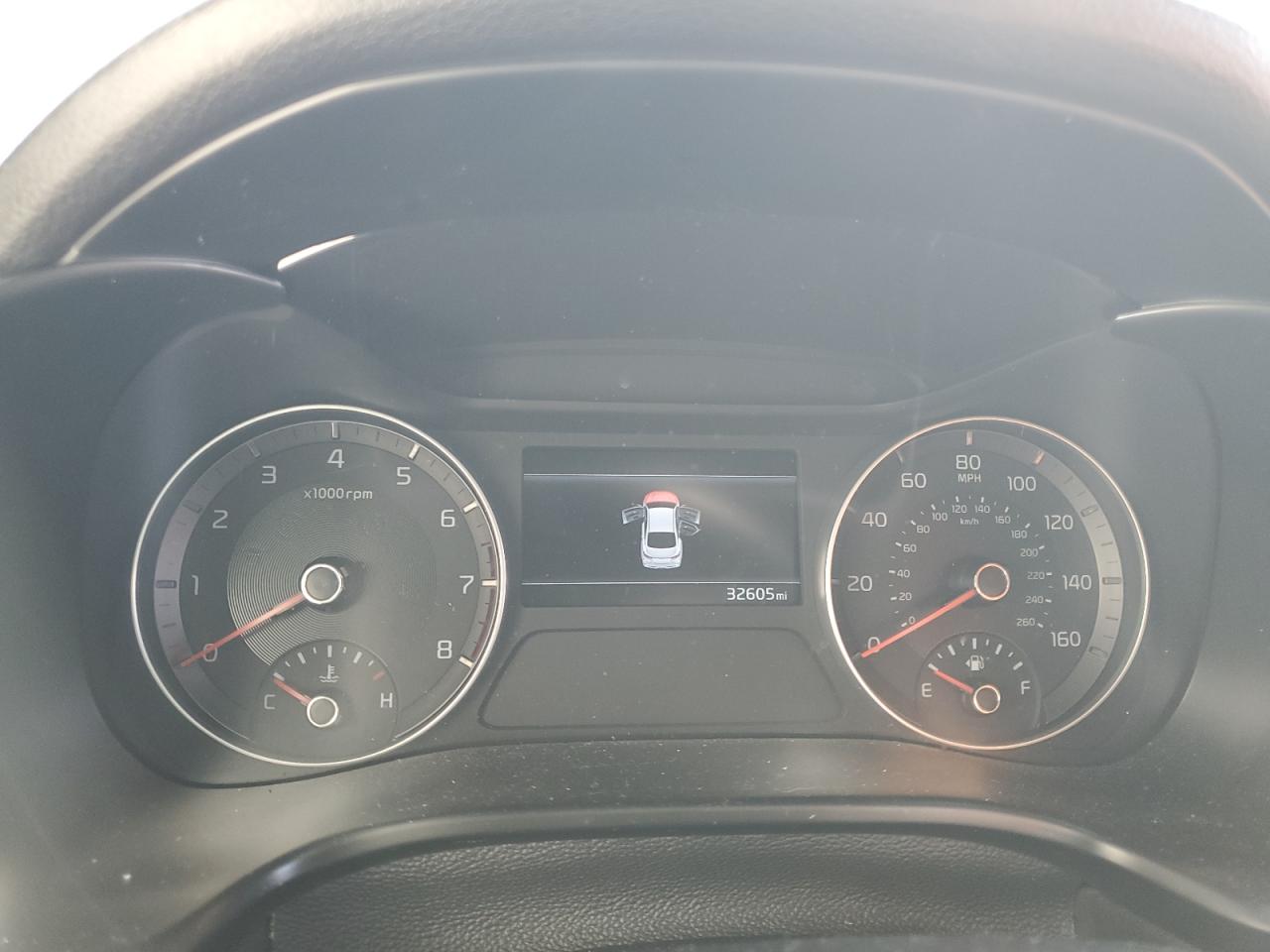 2023 Kia Forte - Image 9