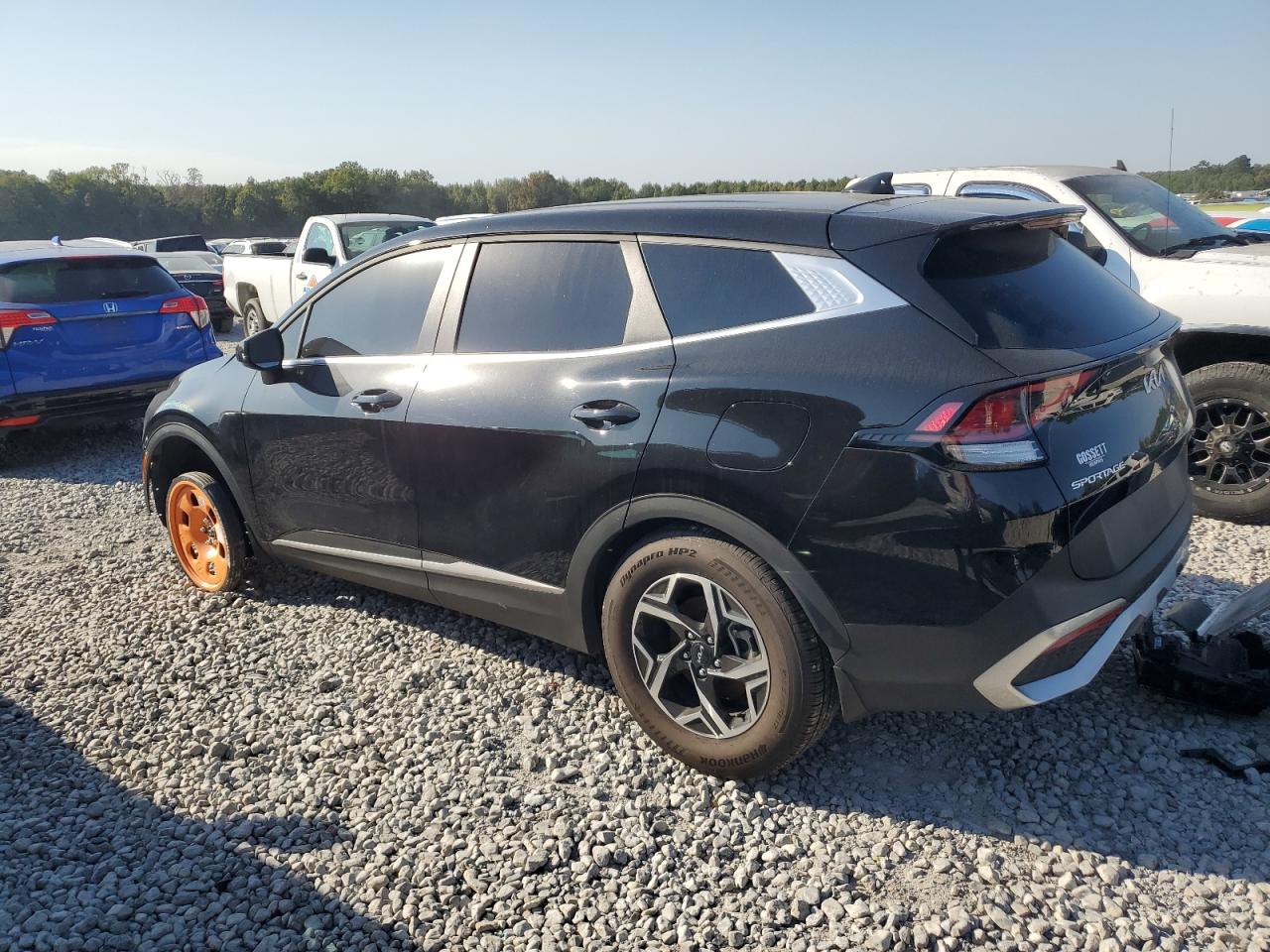 2024 Kia Sportage - Image 2
