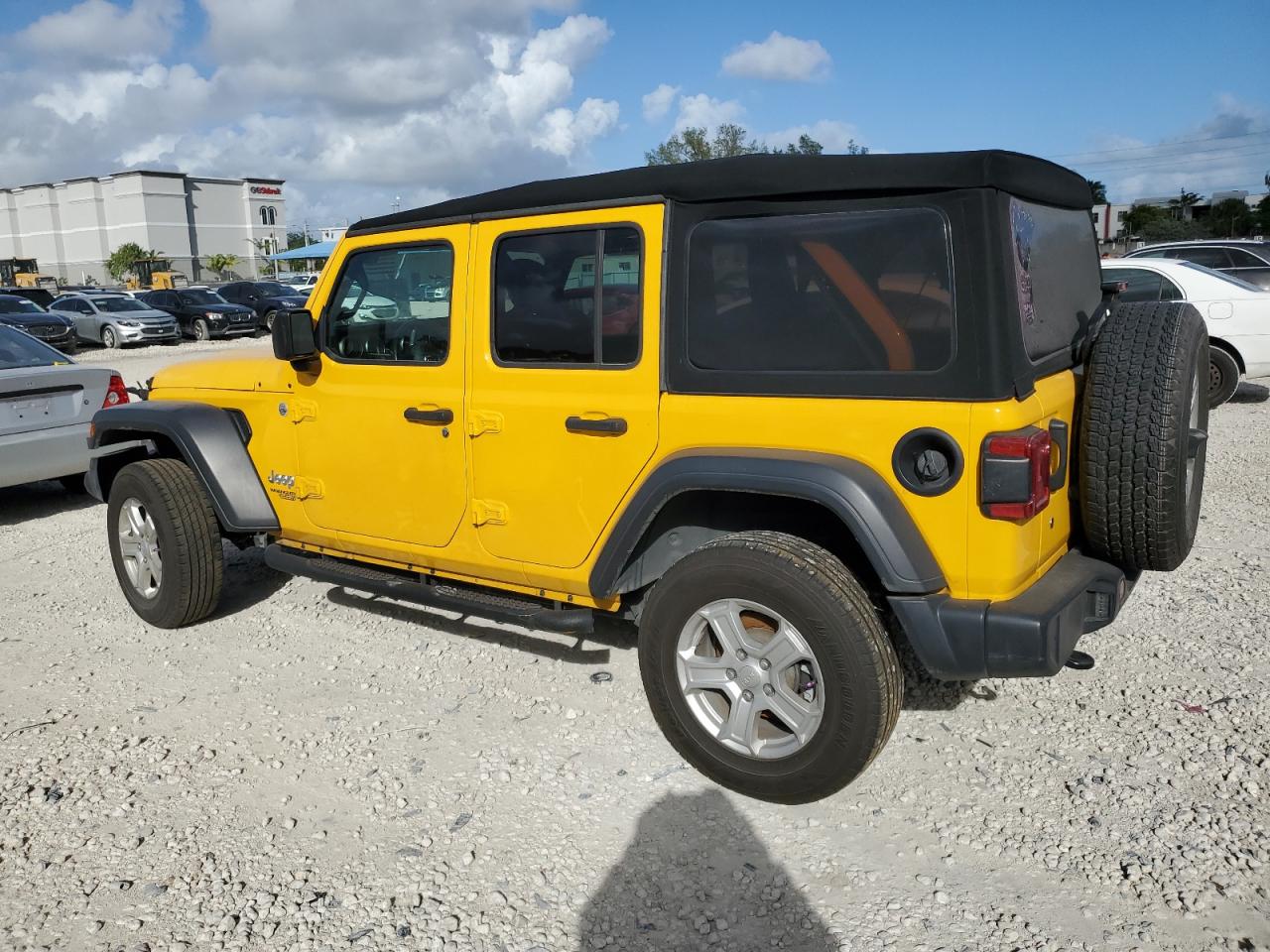 2019 Jeep Wrangler Unlimited Sport VIN: 1C4HJXDG0KW505908 Lot: 76975954