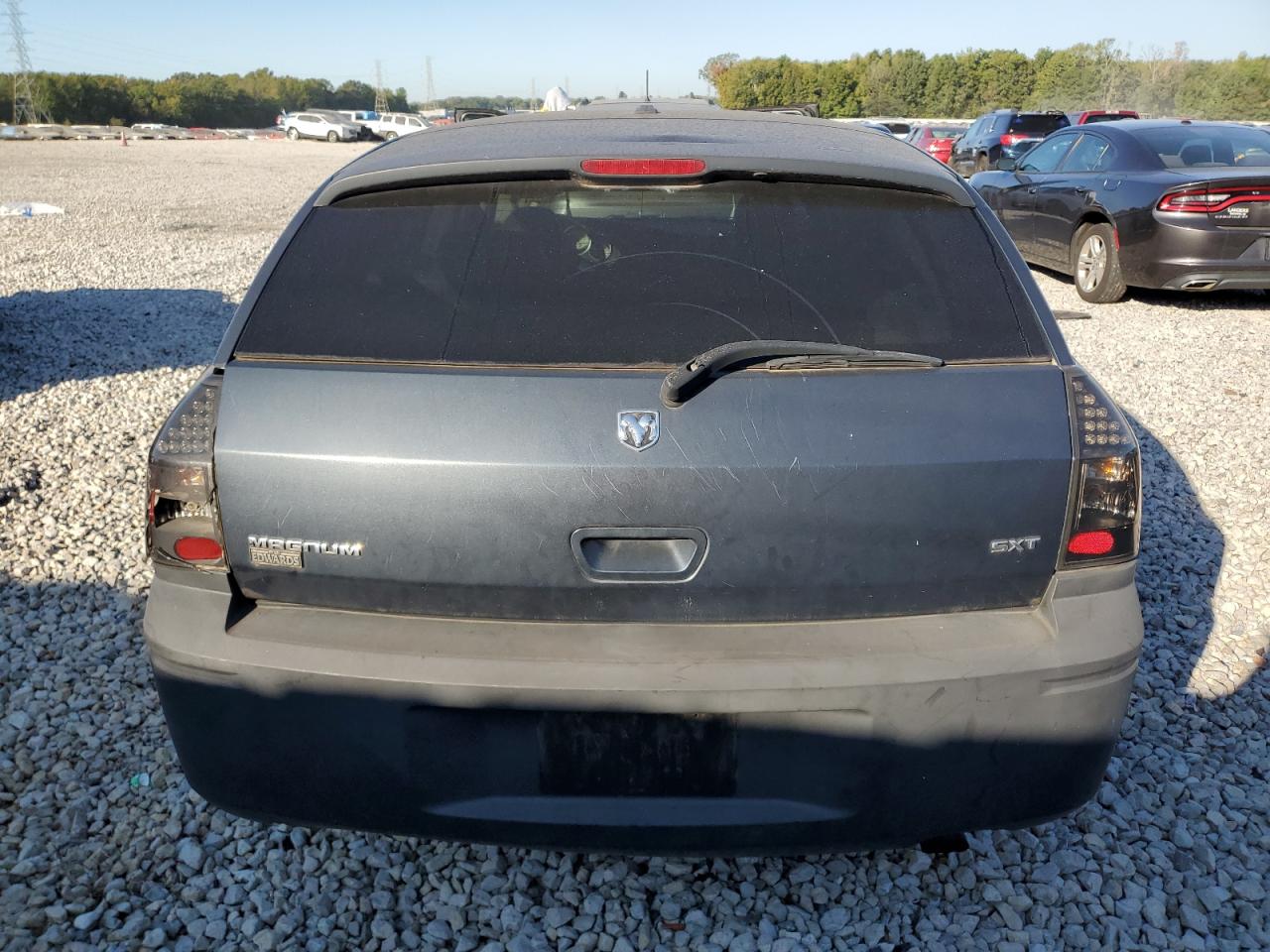 2007 Dodge Magnum - Image 6