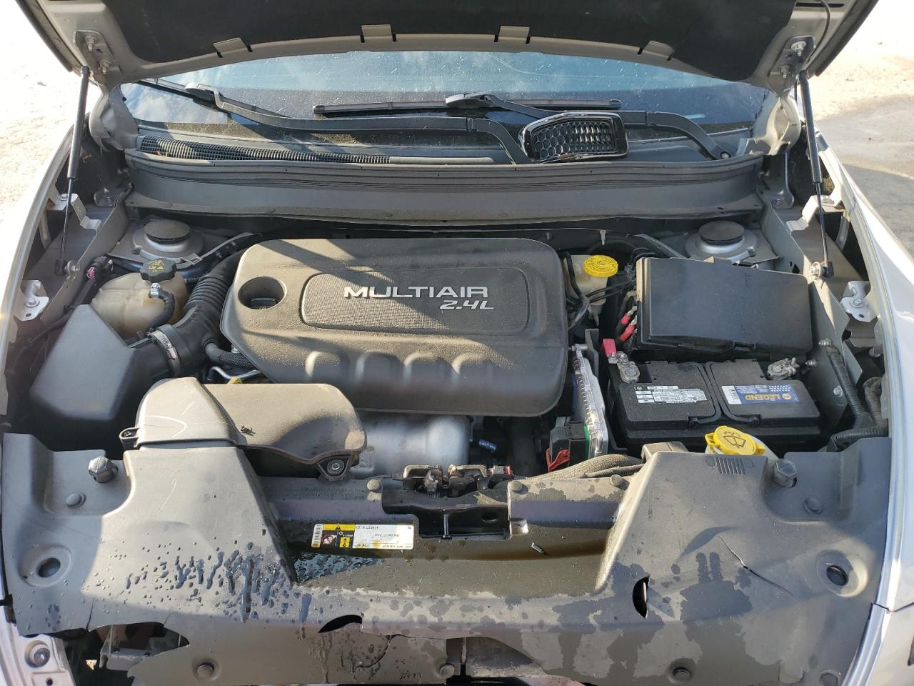 2016 Jeep Grand Cherokee - Image 12