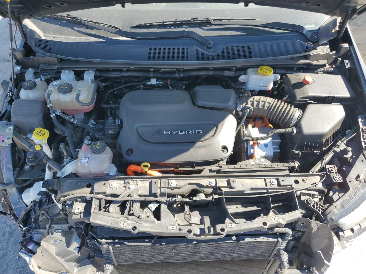 2021 Chrysler Pacifica - Image 12