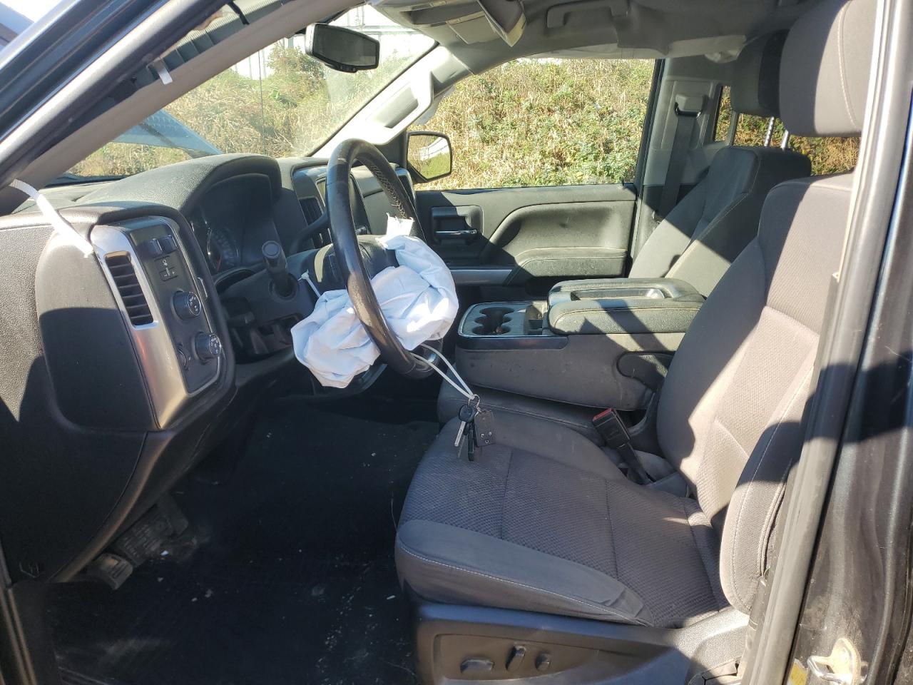 2019 Chevrolet Silverado - Image 7