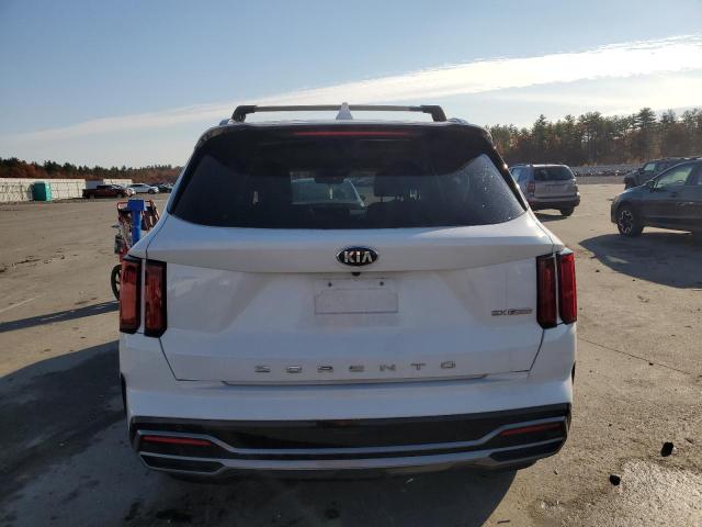 5XYRKDLF8MG055711 Kia Sorento SX 6