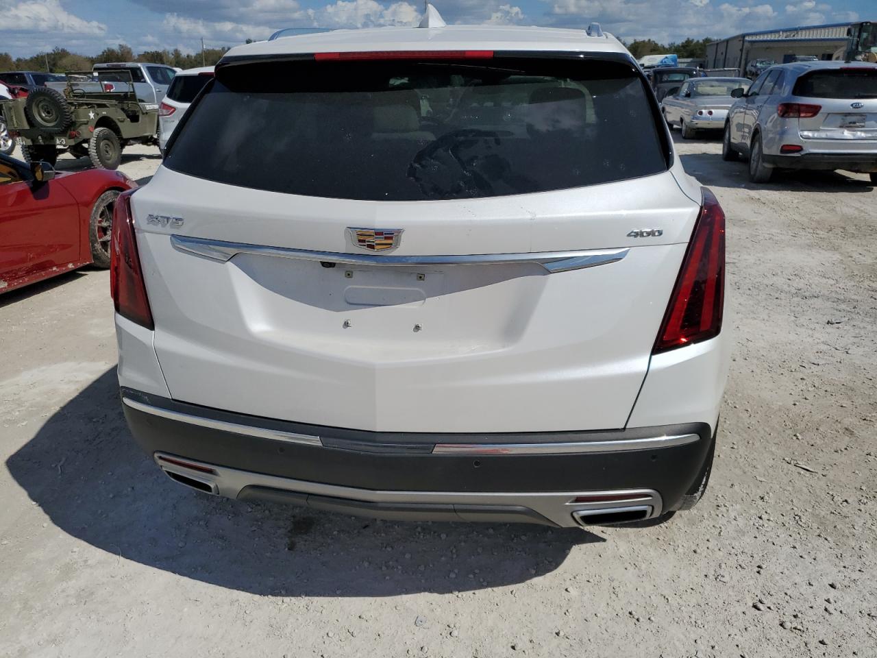 1GYKNCRS6LZ237117 2020 Cadillac Xt5 Premium Luxury