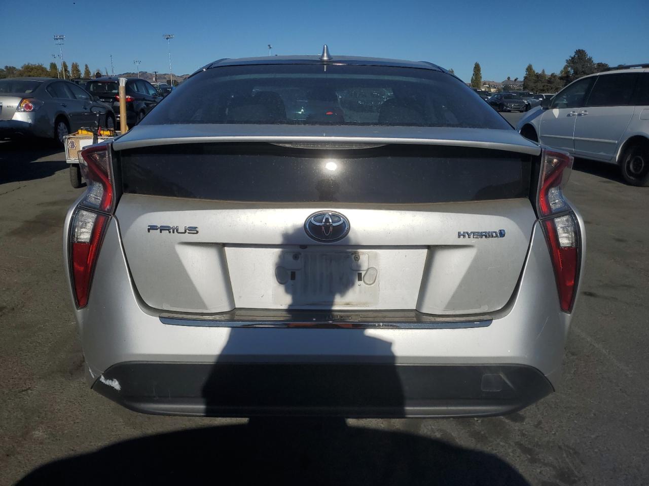 2018 Toyota Prius VIN: JTDKBRFU2J3596973 Lot: 77371094