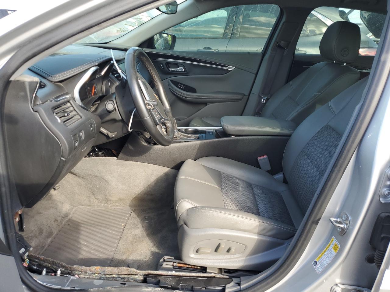 2017 Chevrolet Impala - Image 7