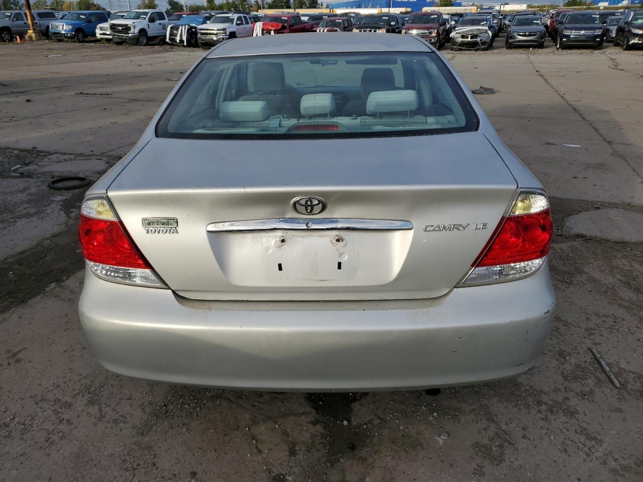 4T1BE32K55U028298 2005 Toyota Camry Le