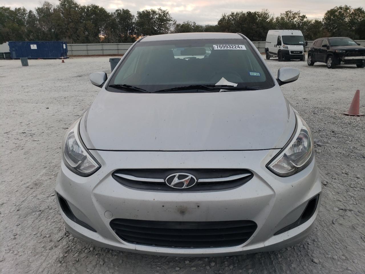 2017 Hyundai Accent - Image 5