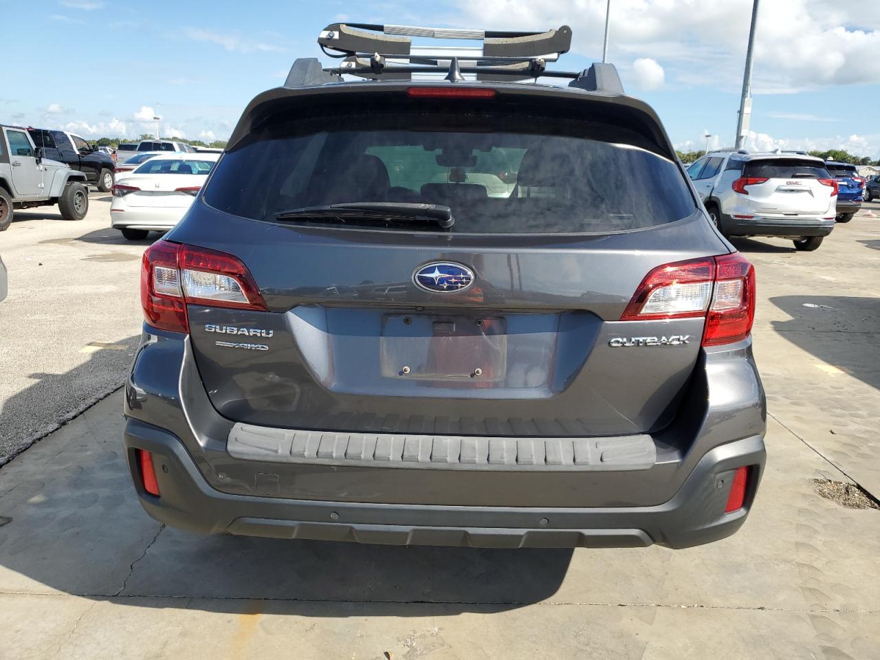 2018 Subaru Outback 2.5I Limited VIN: 4S4BSANC6J3237292 Lot: 73947424