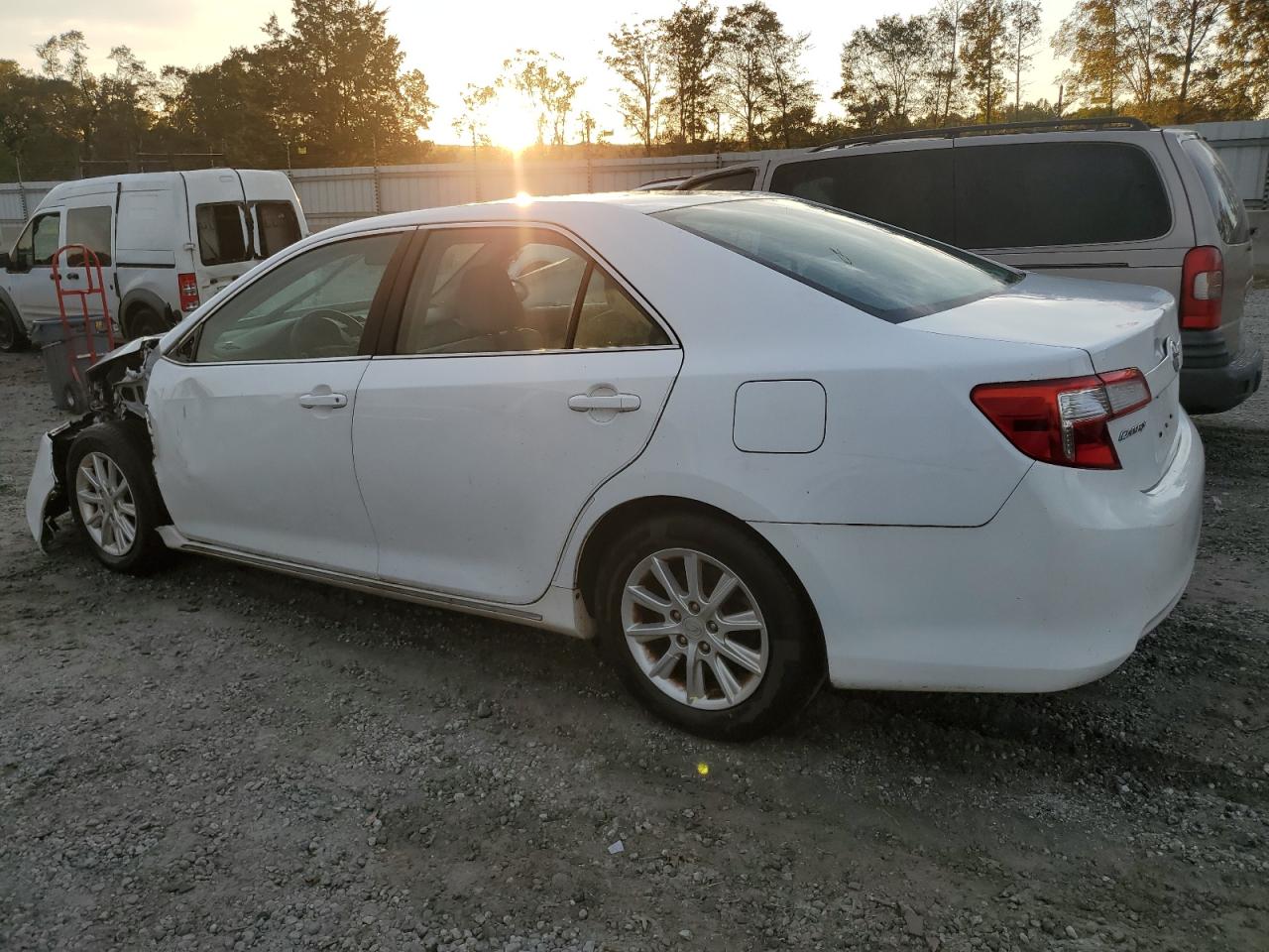 2014 Toyota Camry - Image 2