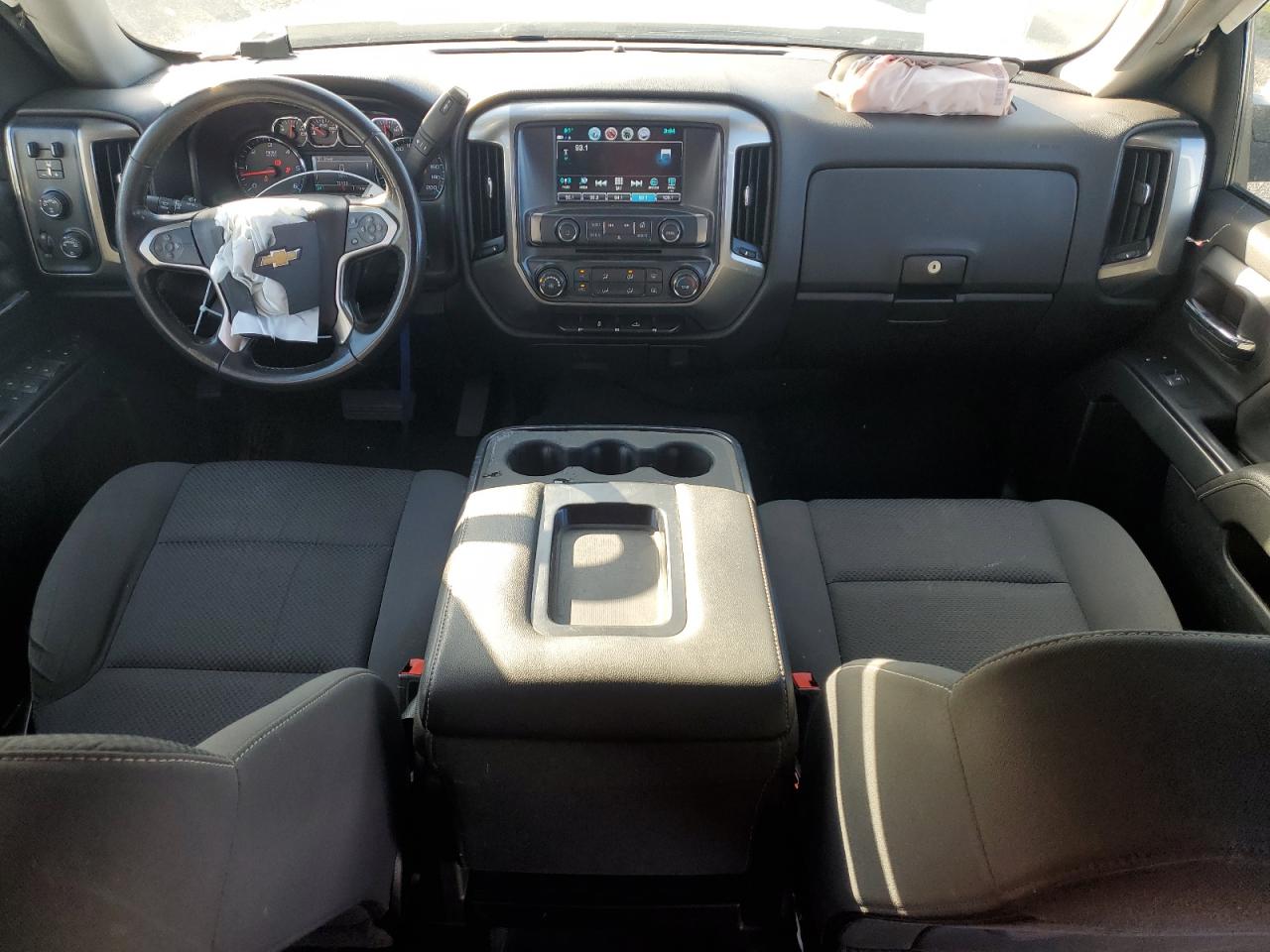 2019 Chevrolet Silverado - Image 8
