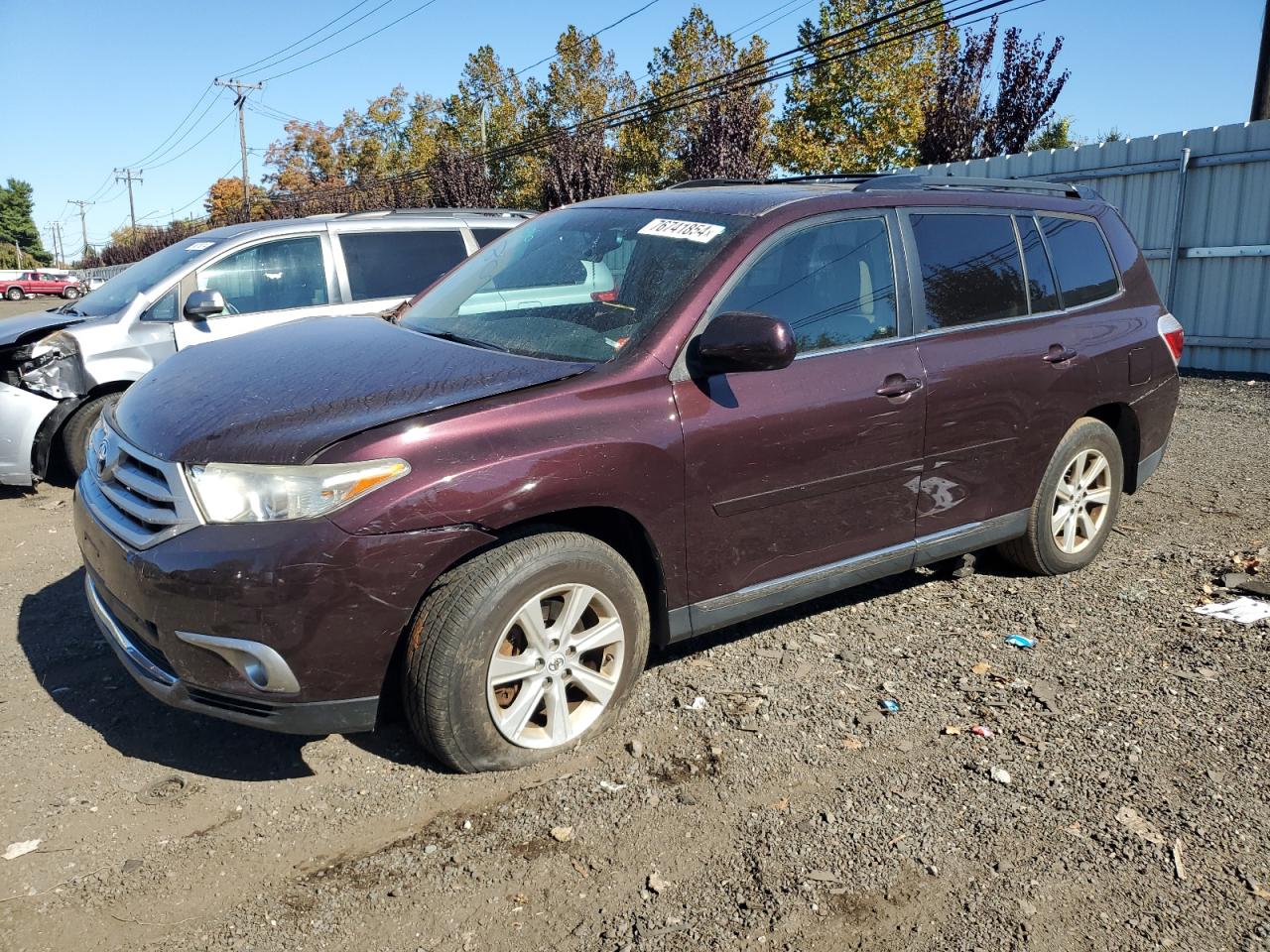 2011 Toyota Highlander - Image 1