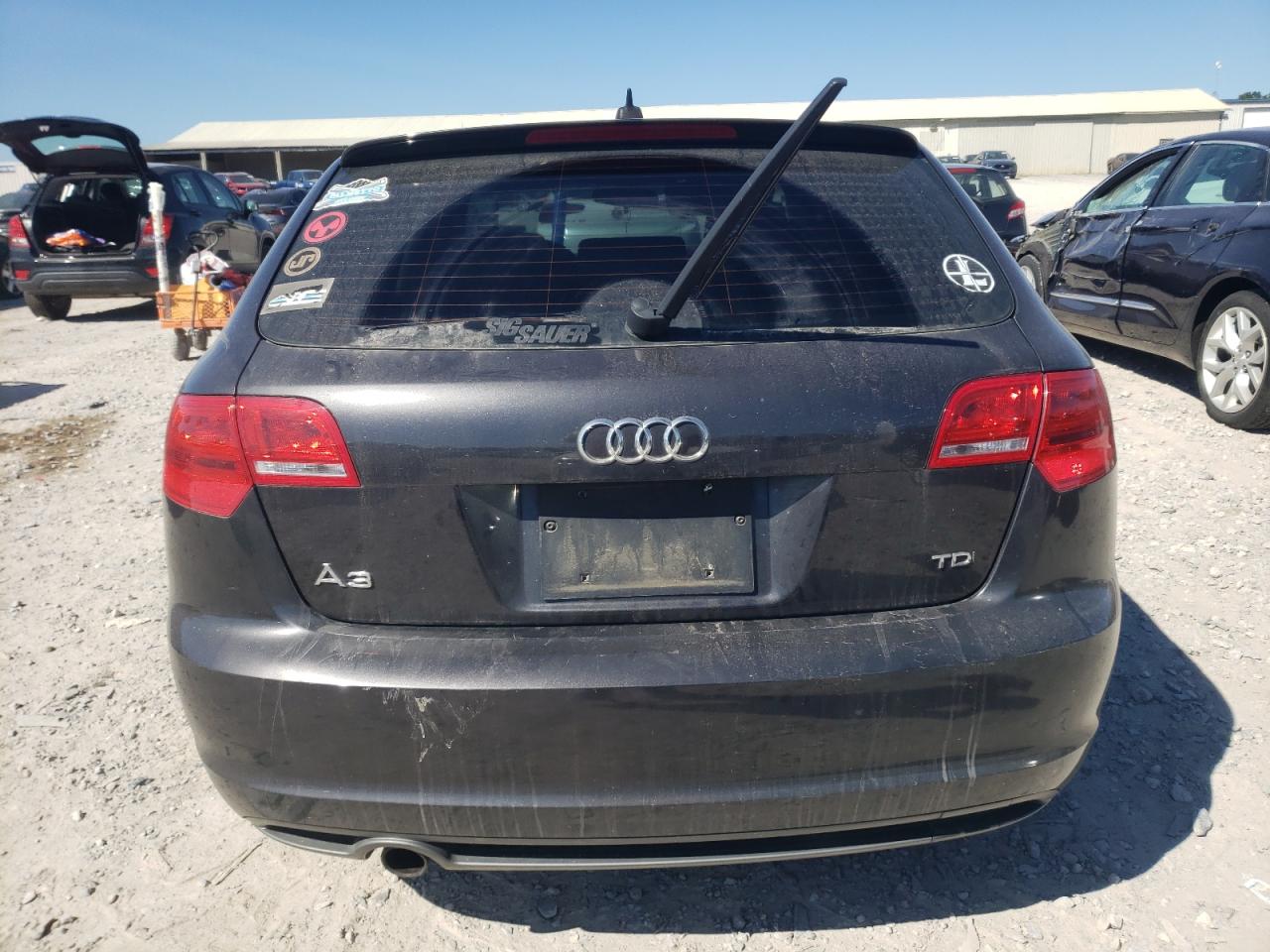 2011 Audi A3 Premium VIN: WAUBJAFM2BA103887 Lot: 75644734