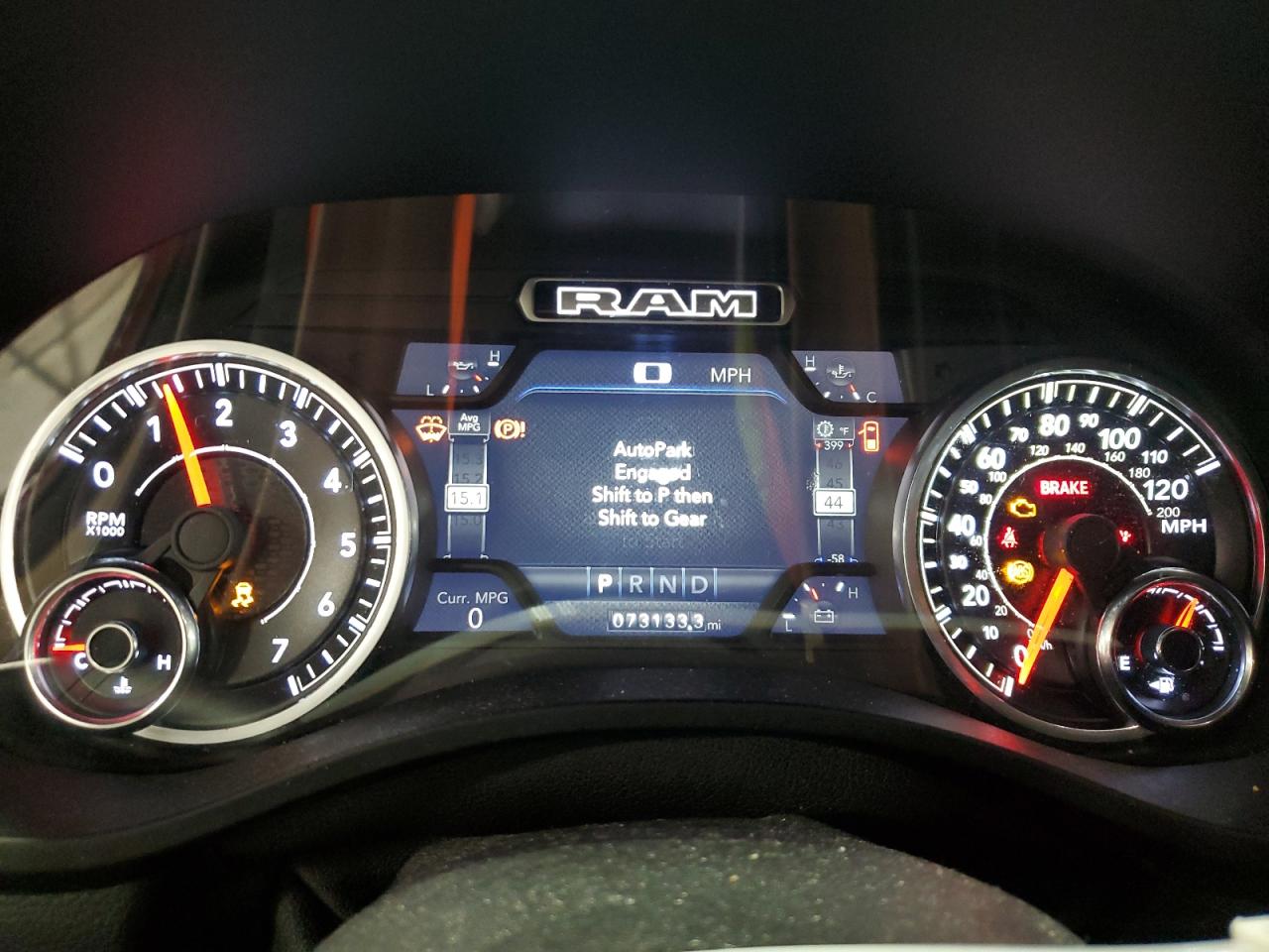 2019 RAM 1500 - Image 9