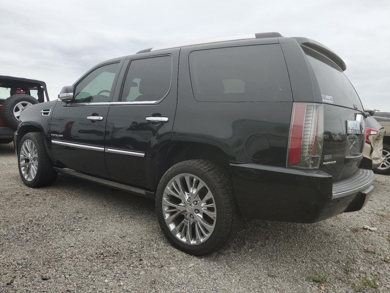 2011 Cadillac Escalade - Image 2