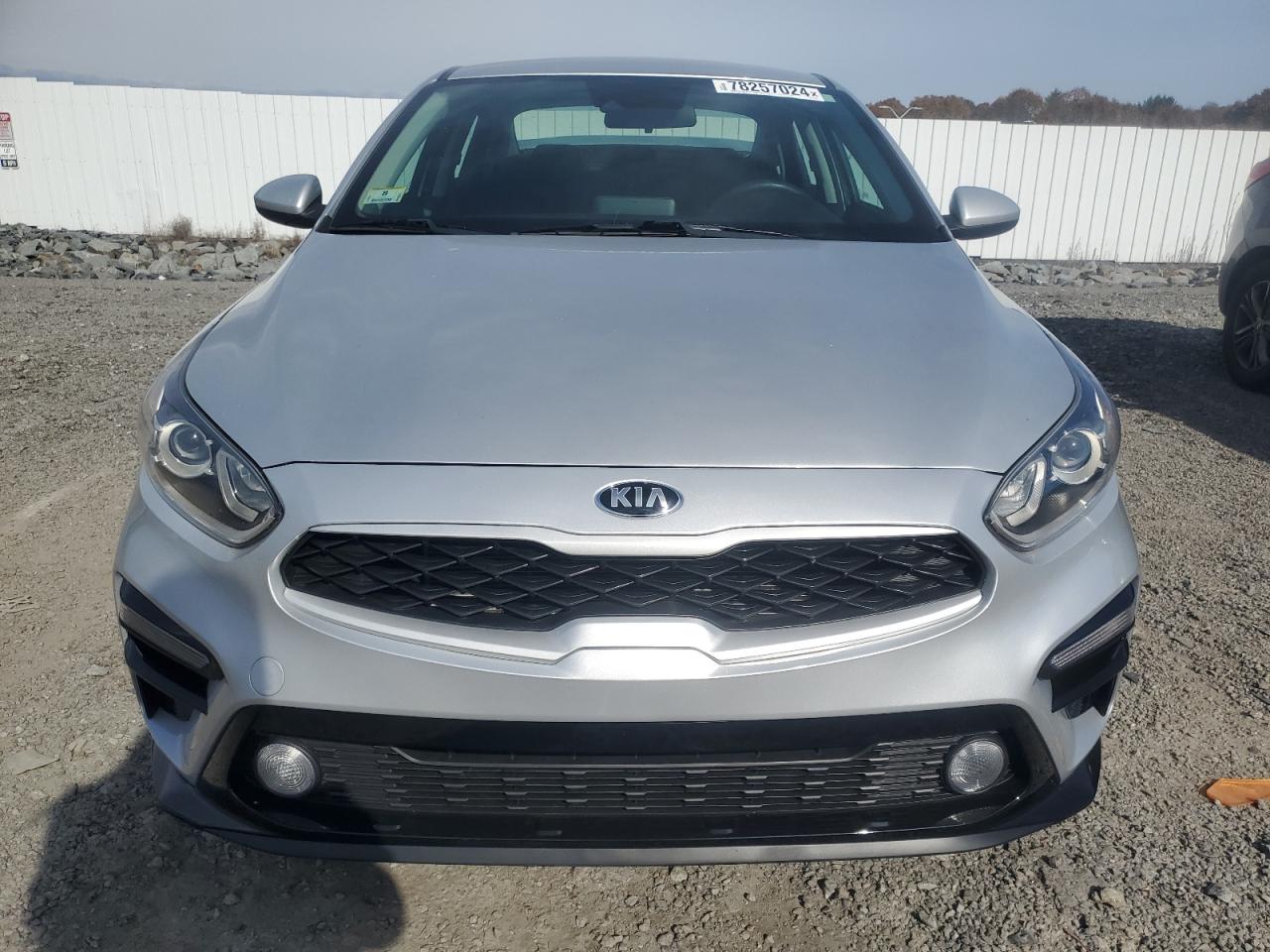 2019 Kia Forte - Image 5