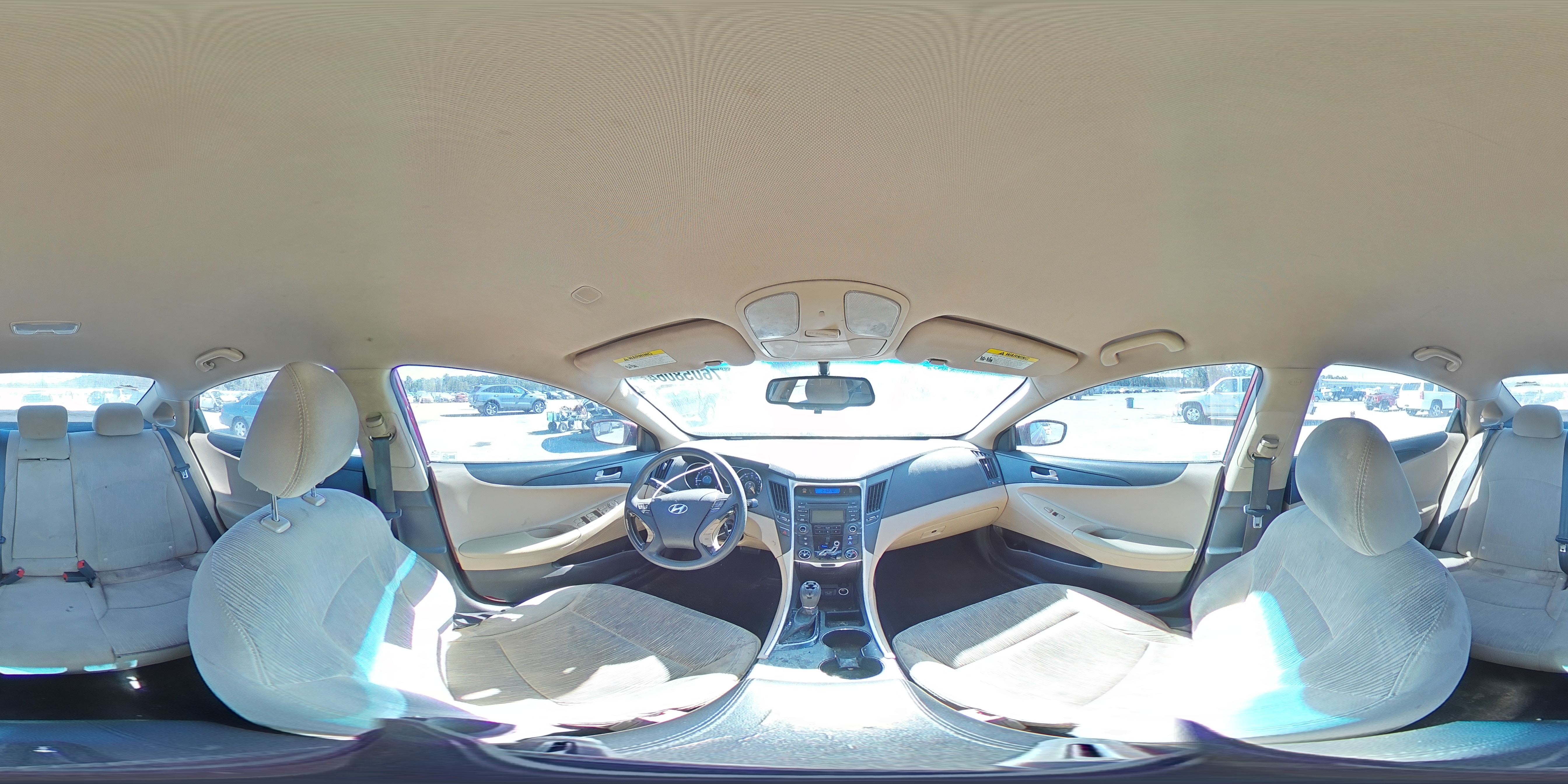 2013 Hyundai Sonata - Image 13