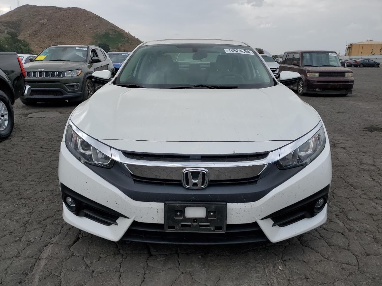 2016 Honda Civic - Image 5