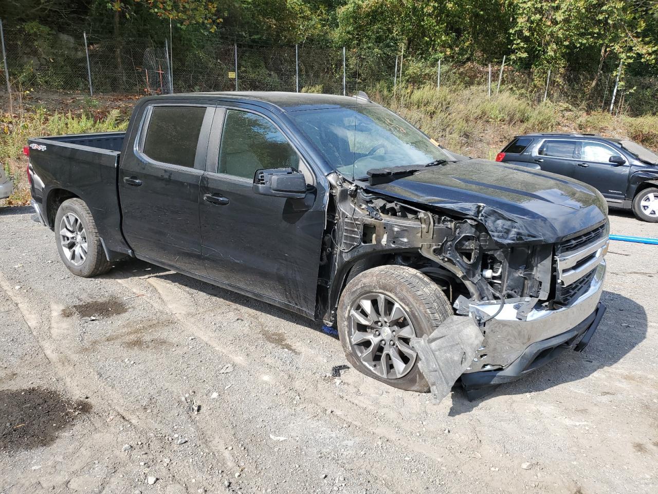 2020 Chevrolet Silverado - Image 4